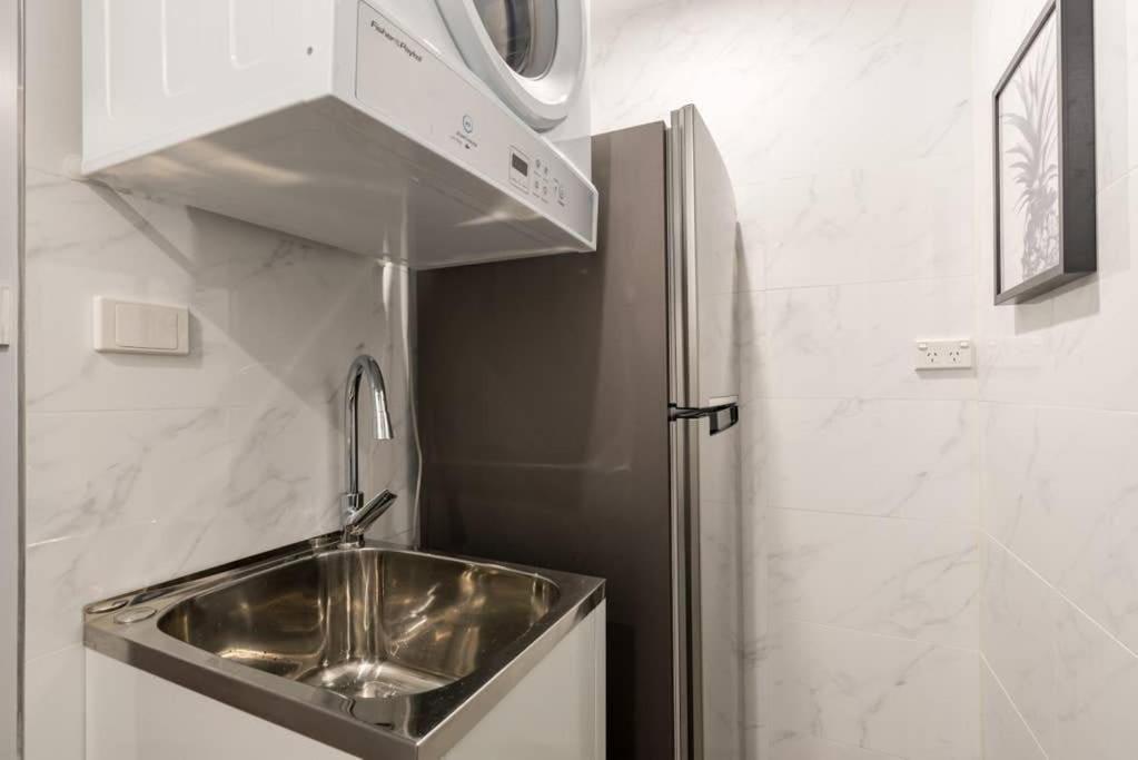 Hotel 1 Private Double Bed In Sydney Cbd Near Train Uts Darlinghar&Icc&C Hinatown Esterno foto